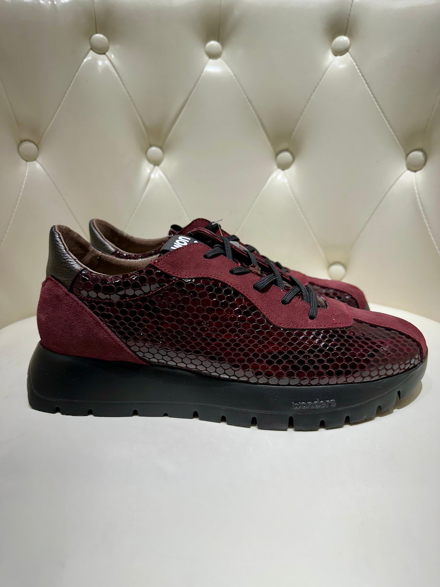 Zapato Wonders Pitón Burdeos