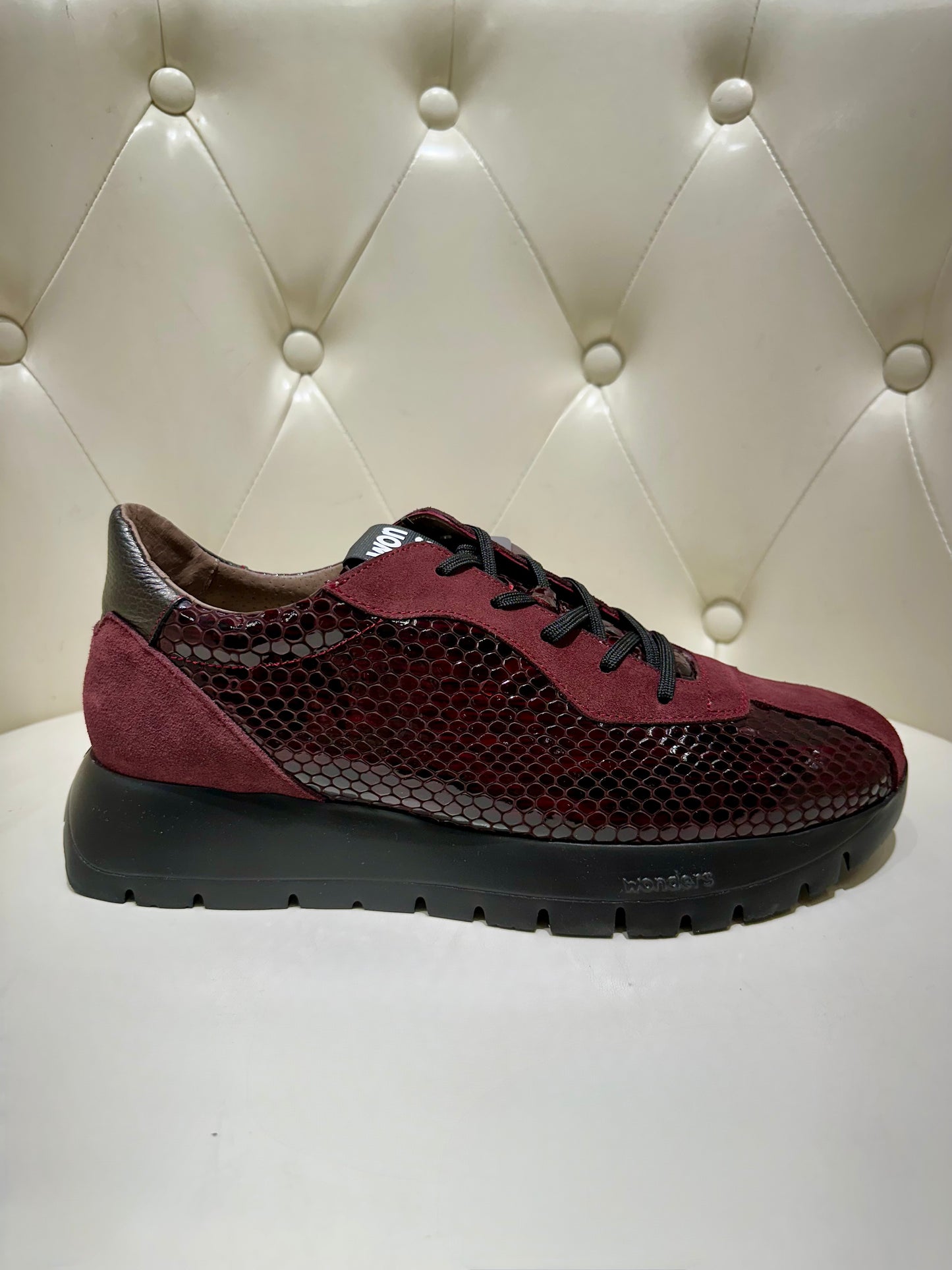 Zapato Wonders Pitón Burdeos